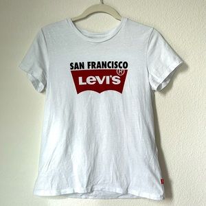 Levi’s T-shirt SZ S